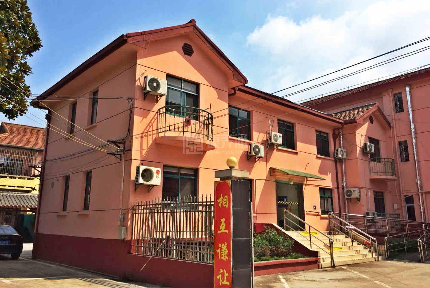 上海白金养老院服务项目图3惬意的环境、感受岁月静好