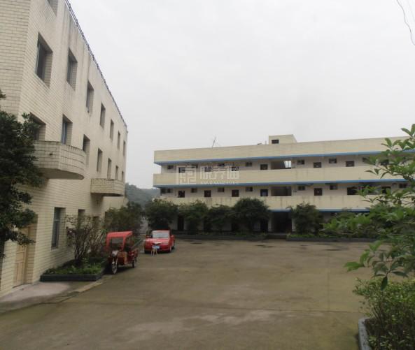 重庆市九龙坡区铜罐驿镇敬老院环境图-餐台