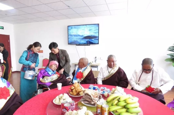 河南蒙古族自治县宁木特镇敬老院关于我们-轮播图1