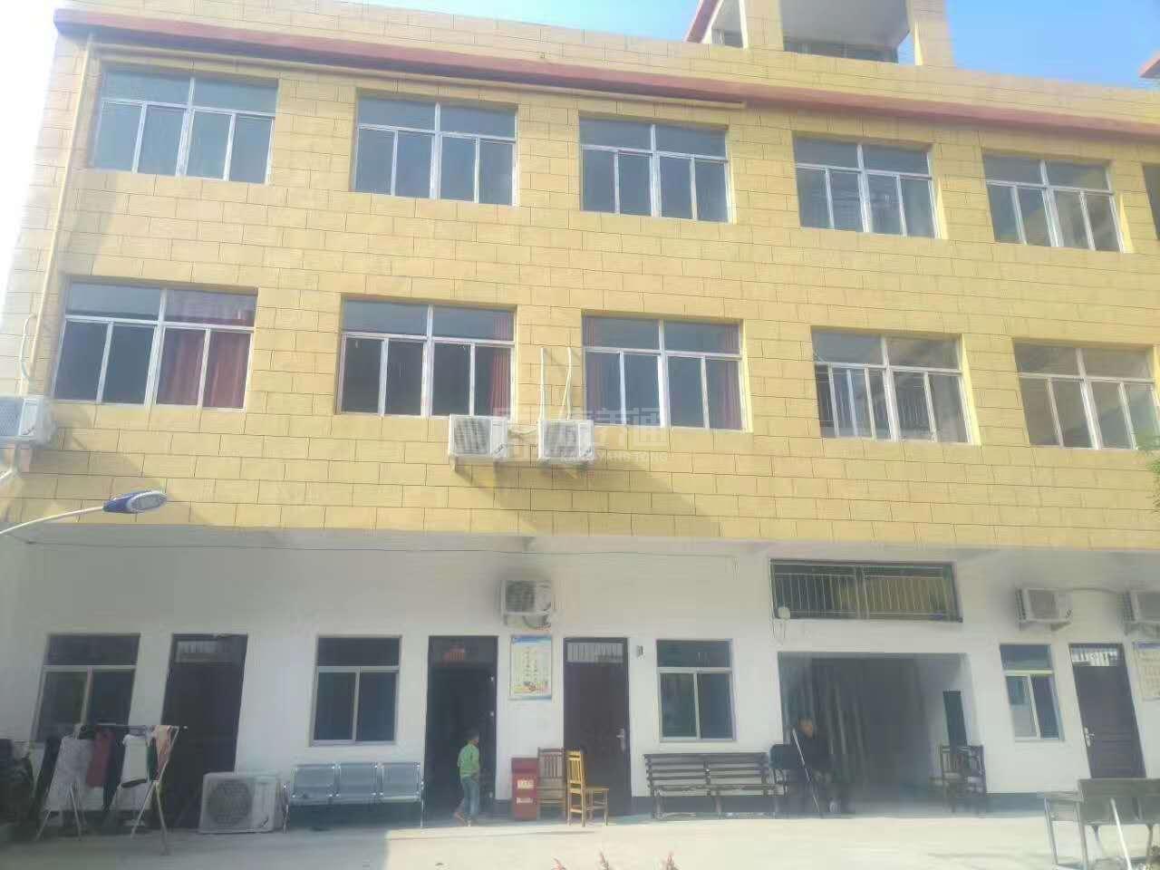 涡阳县曹市老年公寓环境图-餐台