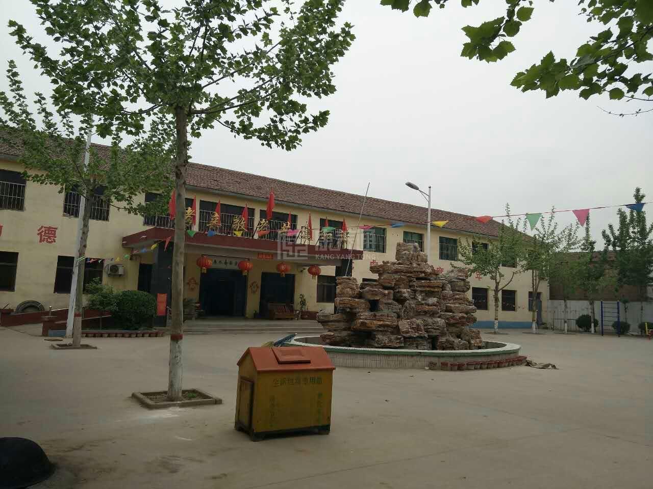 晋州市康怡养老院轮播图1