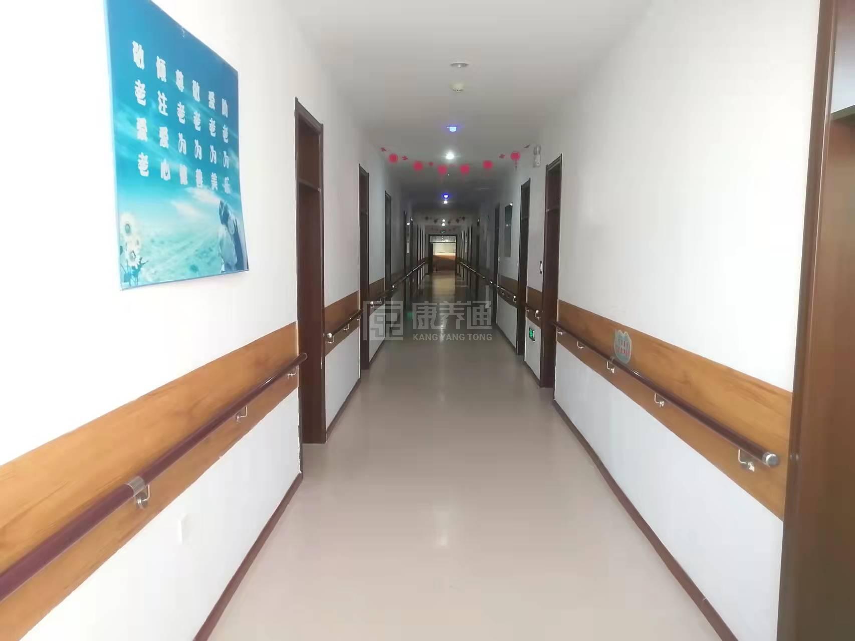 东方红林区社会福利院环境图-洗手间