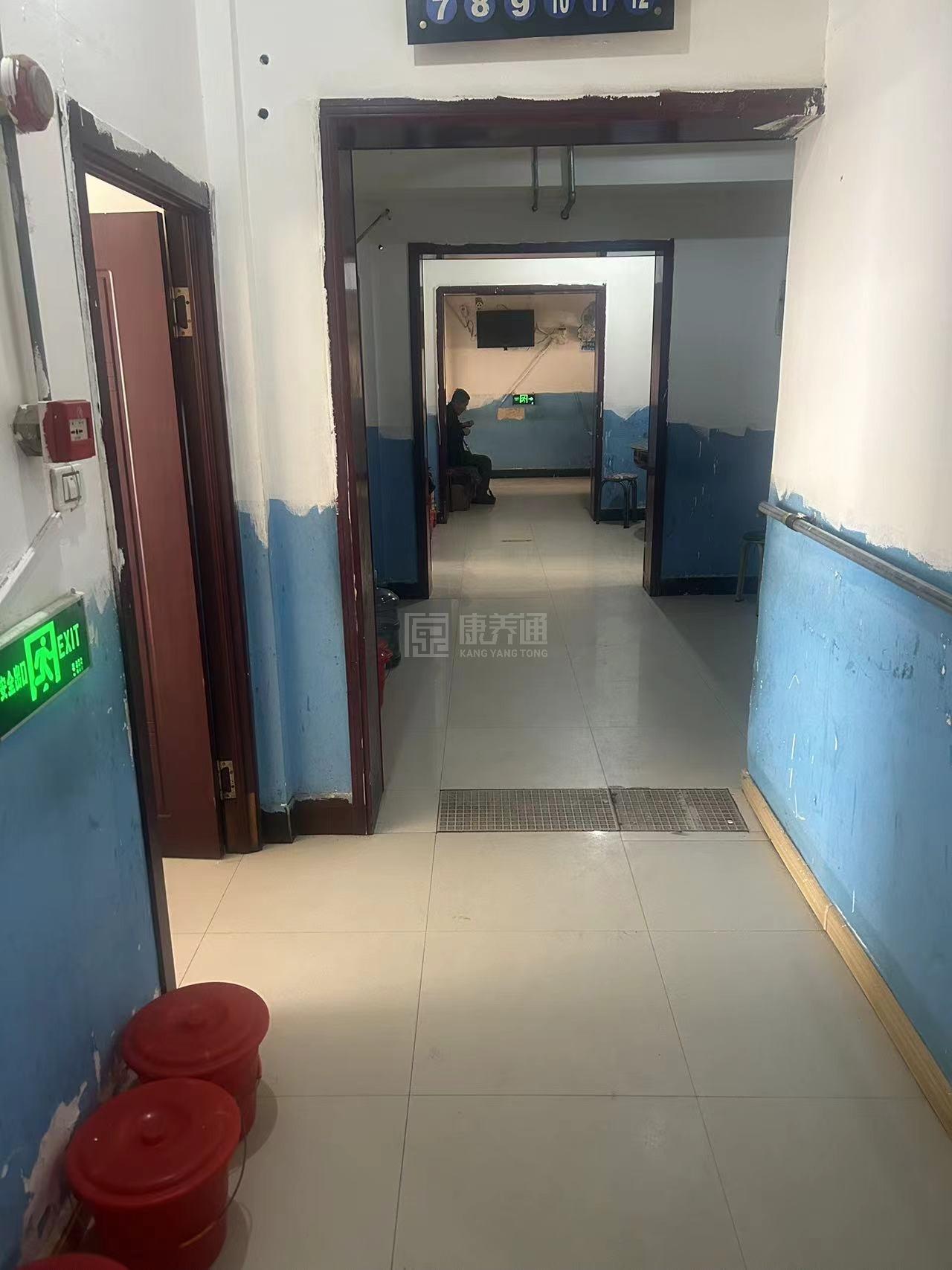 青冈县真心老年公寓关于我们-轮播图1