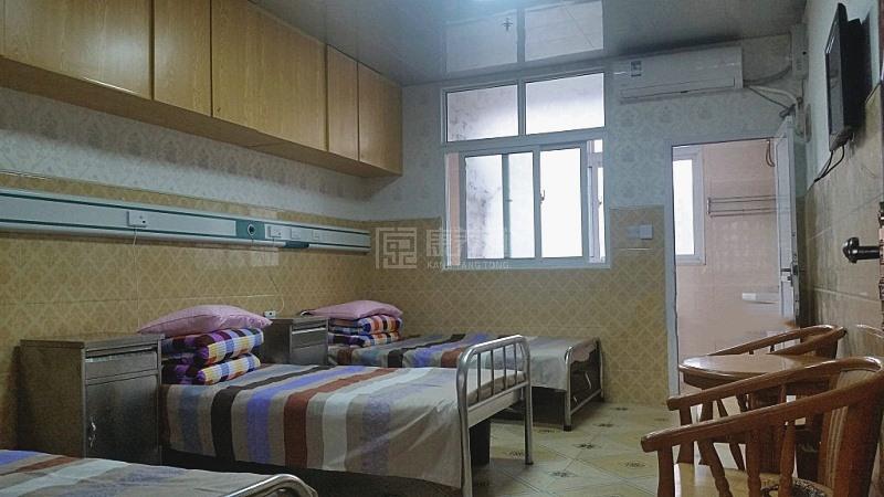 信阳市浉河区富邦颐养院环境图-餐台