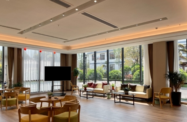 扬州申丞护理院关于我们-轮播图2