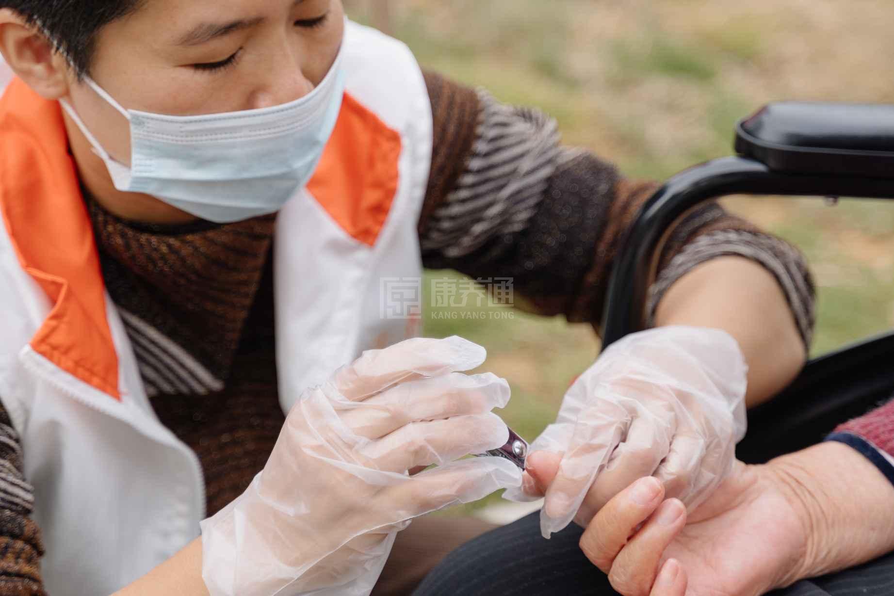 石湾镇综合养老服务中心服务项目图2专业护理