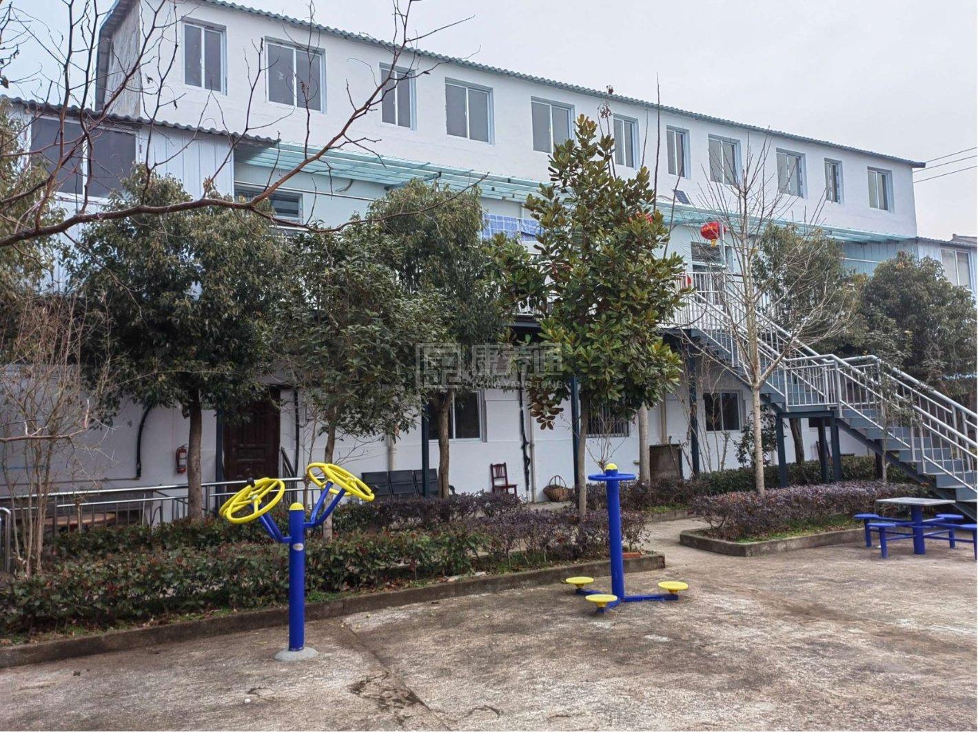 金安区张店镇星河湾老年公寓轮播图1