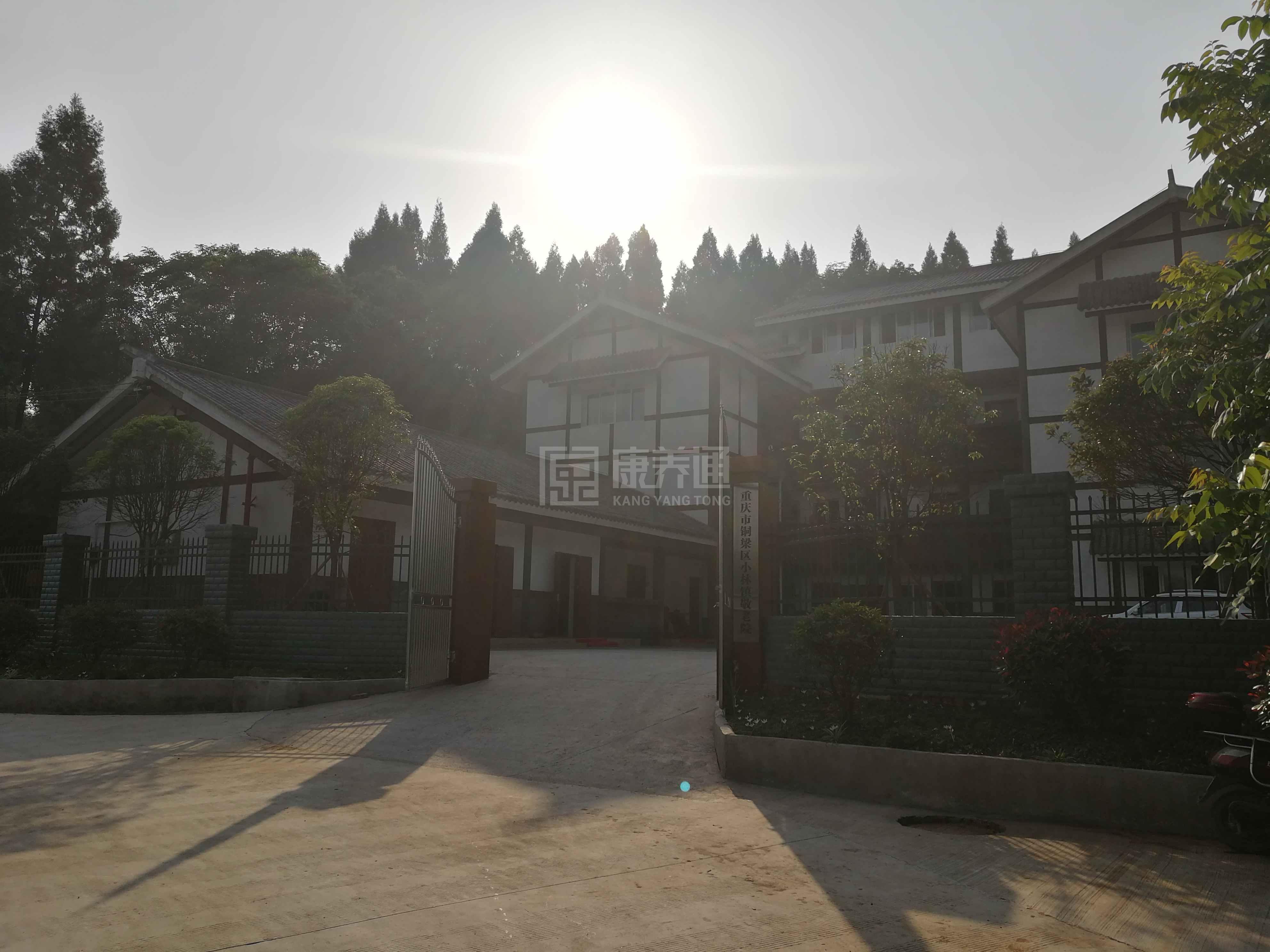 重庆市铜梁区小林镇敬老院环境图-阳台