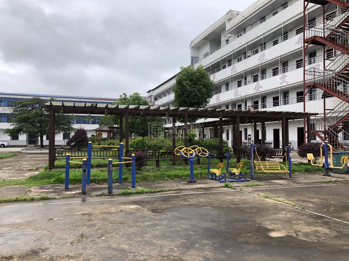 枞阳县枞阳镇中心敬老院环境图-床位