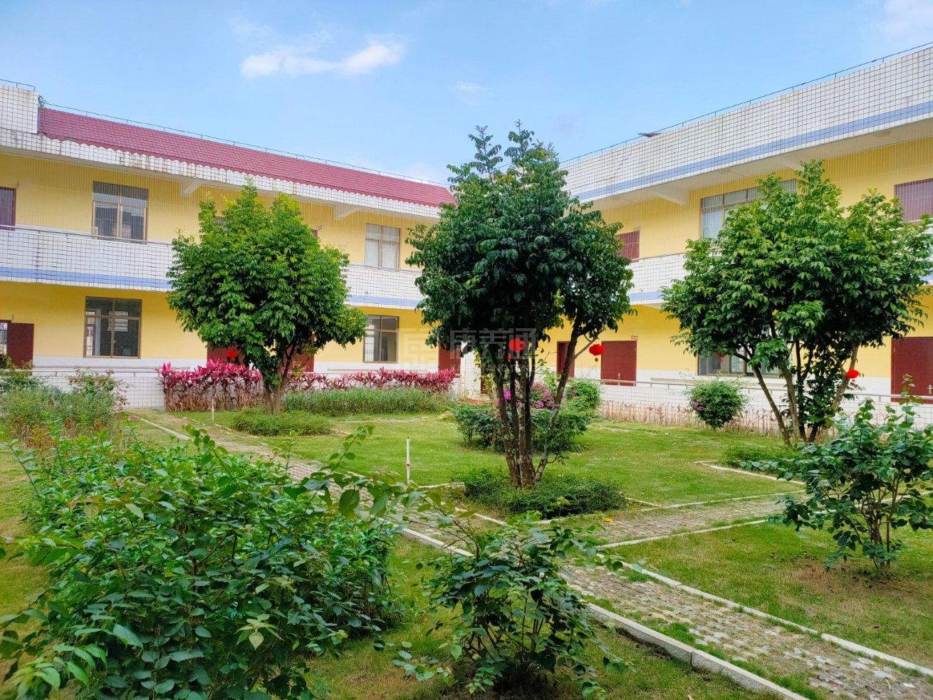 儋州市老年人服务中心环境图-阳台